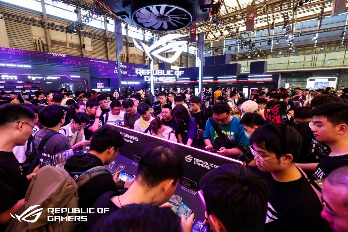 ChinaJoy 2024完美落幕 ROG8系列顶尖战力获各路大咖好评