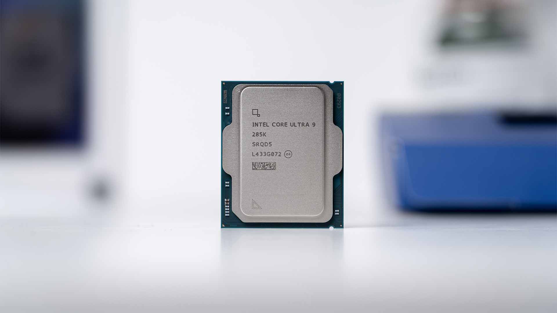 一半功耗战平14900K？英特尔酷睿Ultra9 285K首发评测