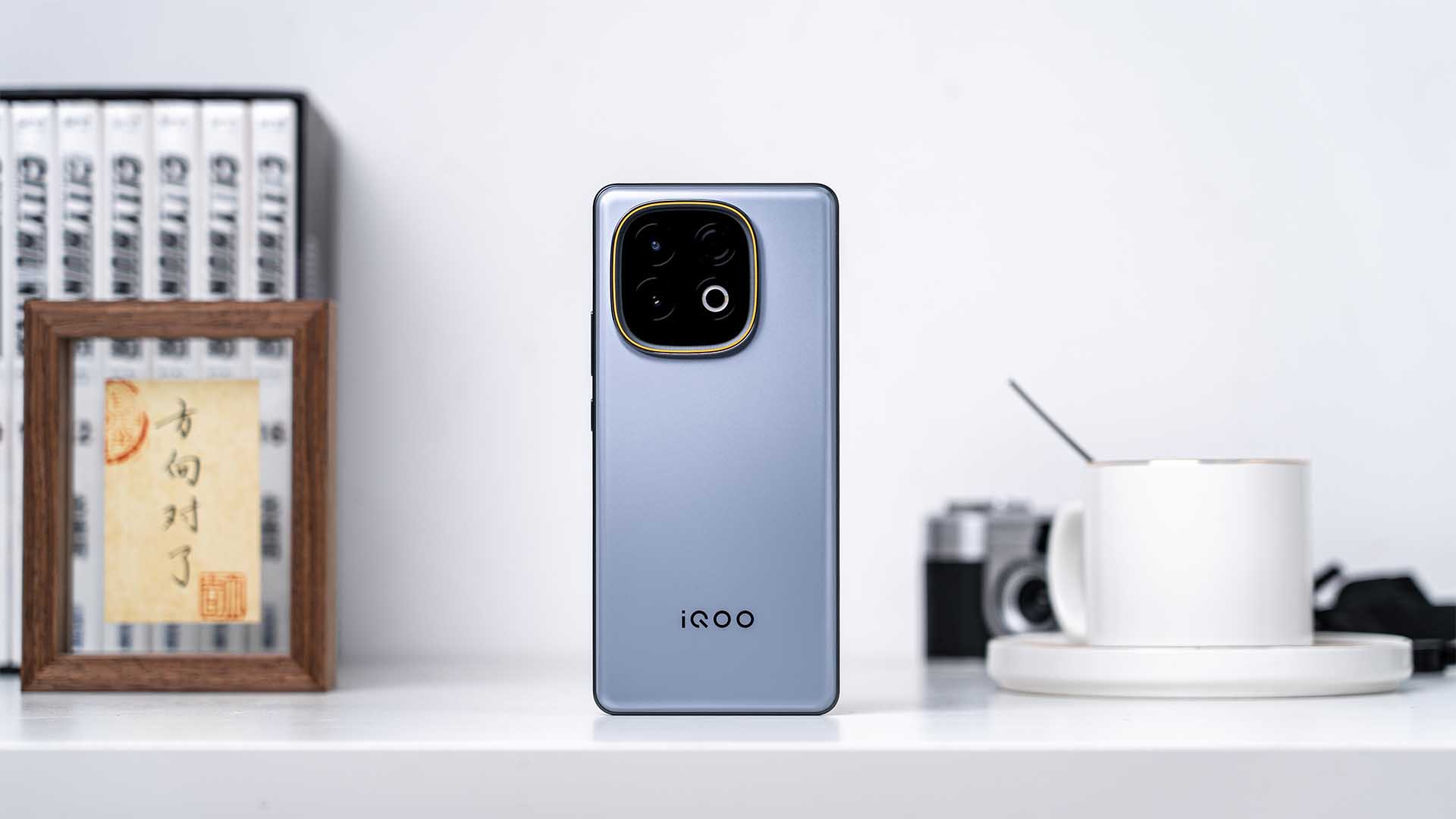 性能与续航双王炸！iQOO Z10 Turbo+首发评测：8000mAh双芯旗舰颠覆体验