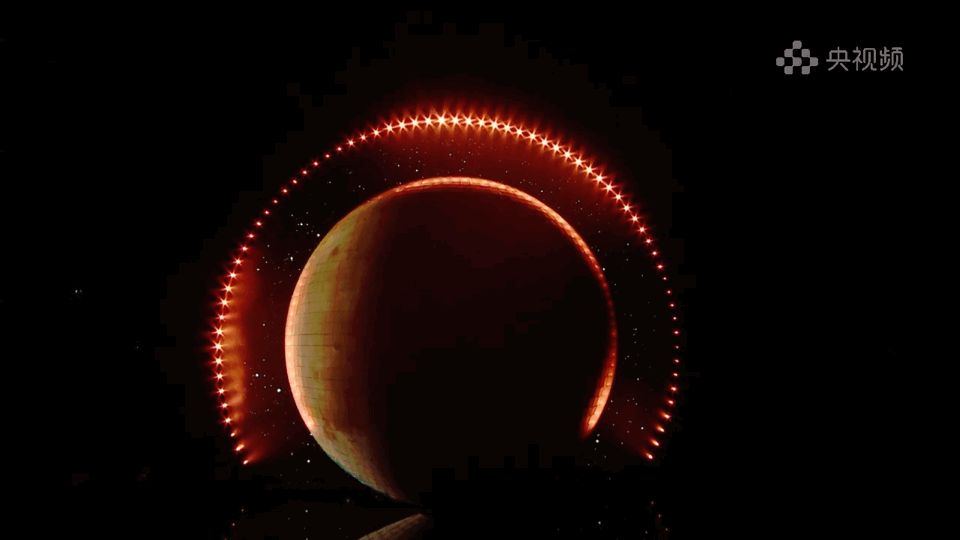 聚是鸿蒙气，散是满天星！《鸿蒙星光盛典》诠释“在一起”的群像力量