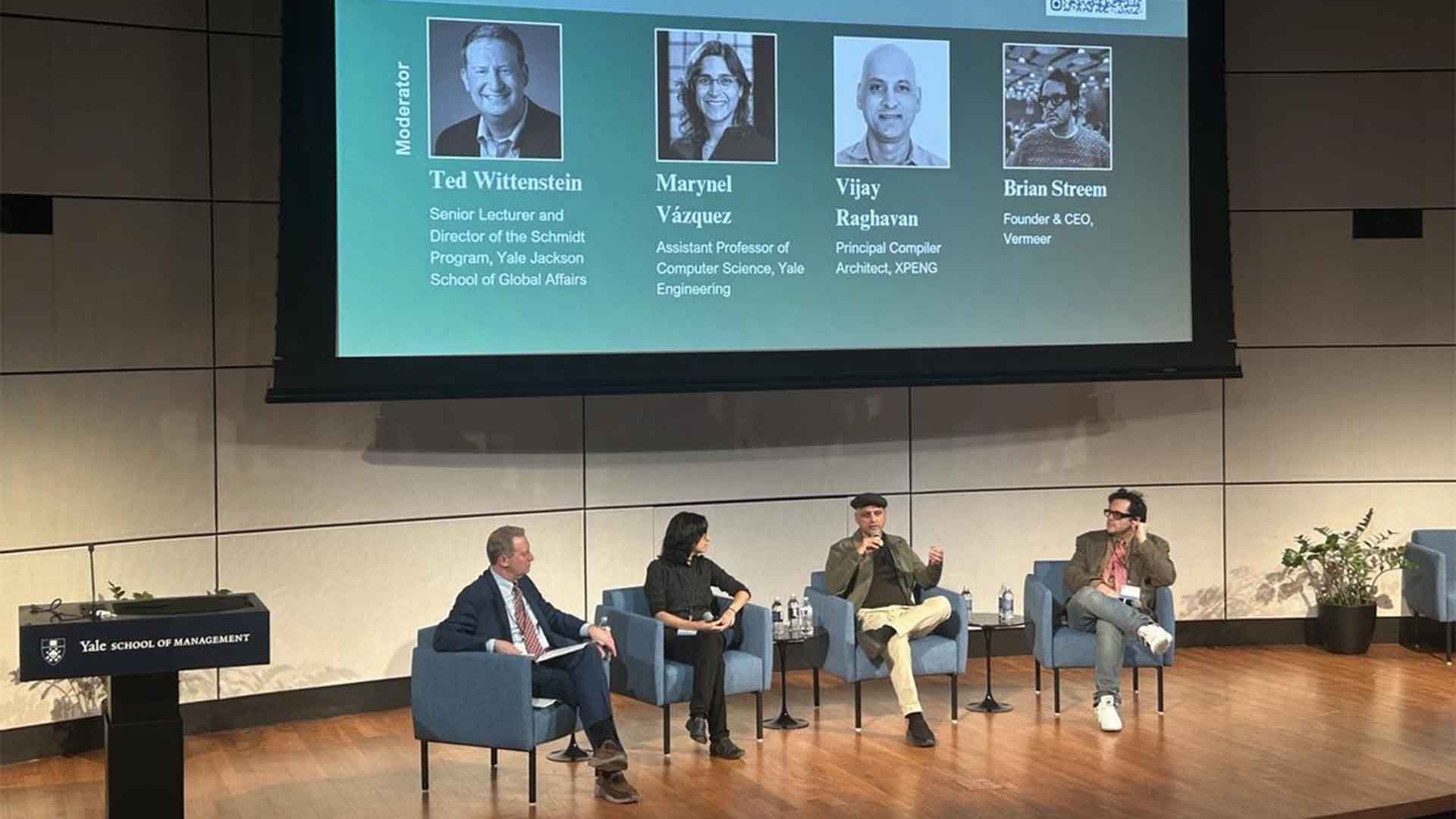 小鹏受邀出席耶鲁大学AI论坛，分享物理AI在汽车和机器人领域的落地实践